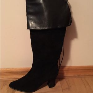Casadei made in Italy suede boots